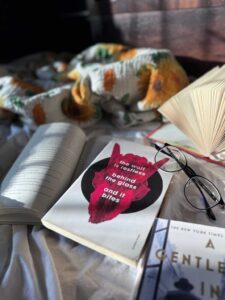 19 Claws and a Black Bird Review: Stories That Leave Bruises